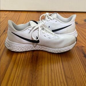 Nike White and Black Running Shoes
